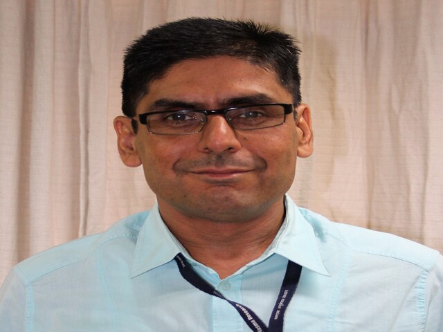 Shri Hitesh Kumar Gulati